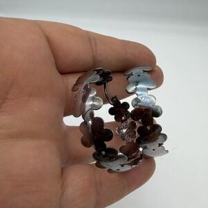 Vtg Paola Valentini Sterling Silver Flower Daisy Wide Hoop Earrings Italy
